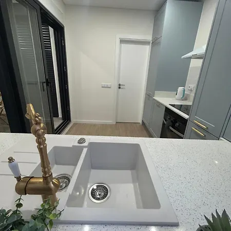 Boutique Style Town House *