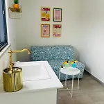 Boutique Style Town House 度假居